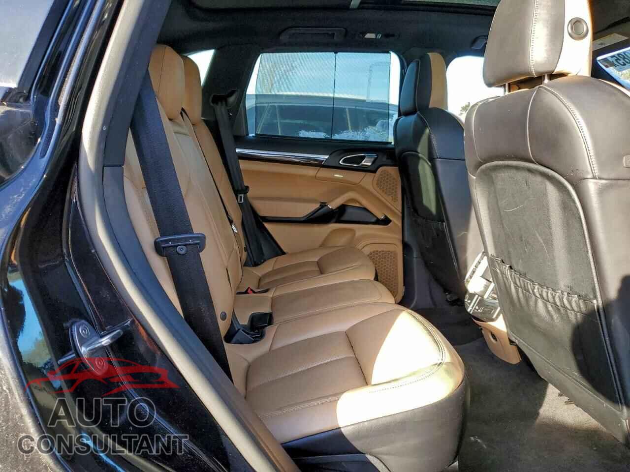 PORSCHE CAYENNE 2017 - WP1AE2A26HLA74730