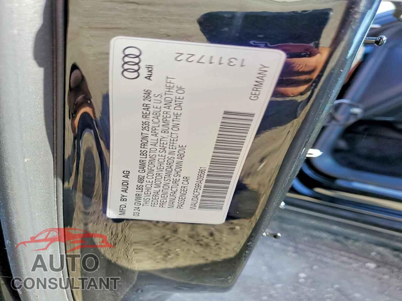 AUDI A5 2024 - WAUDACF59RA095861