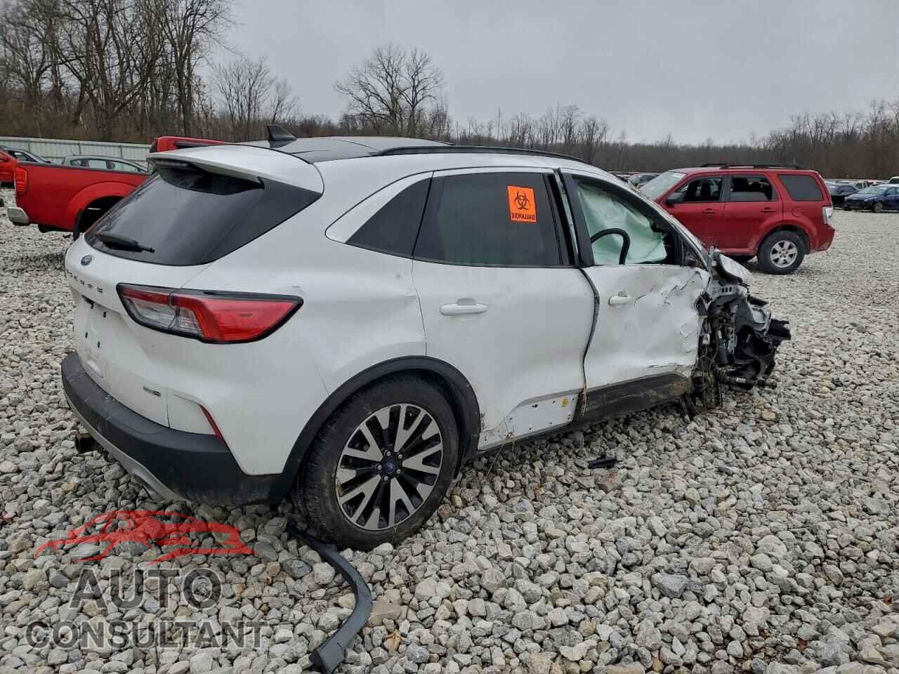 FORD ESCAPE 2020 - 1FMCU9H97LUA97540