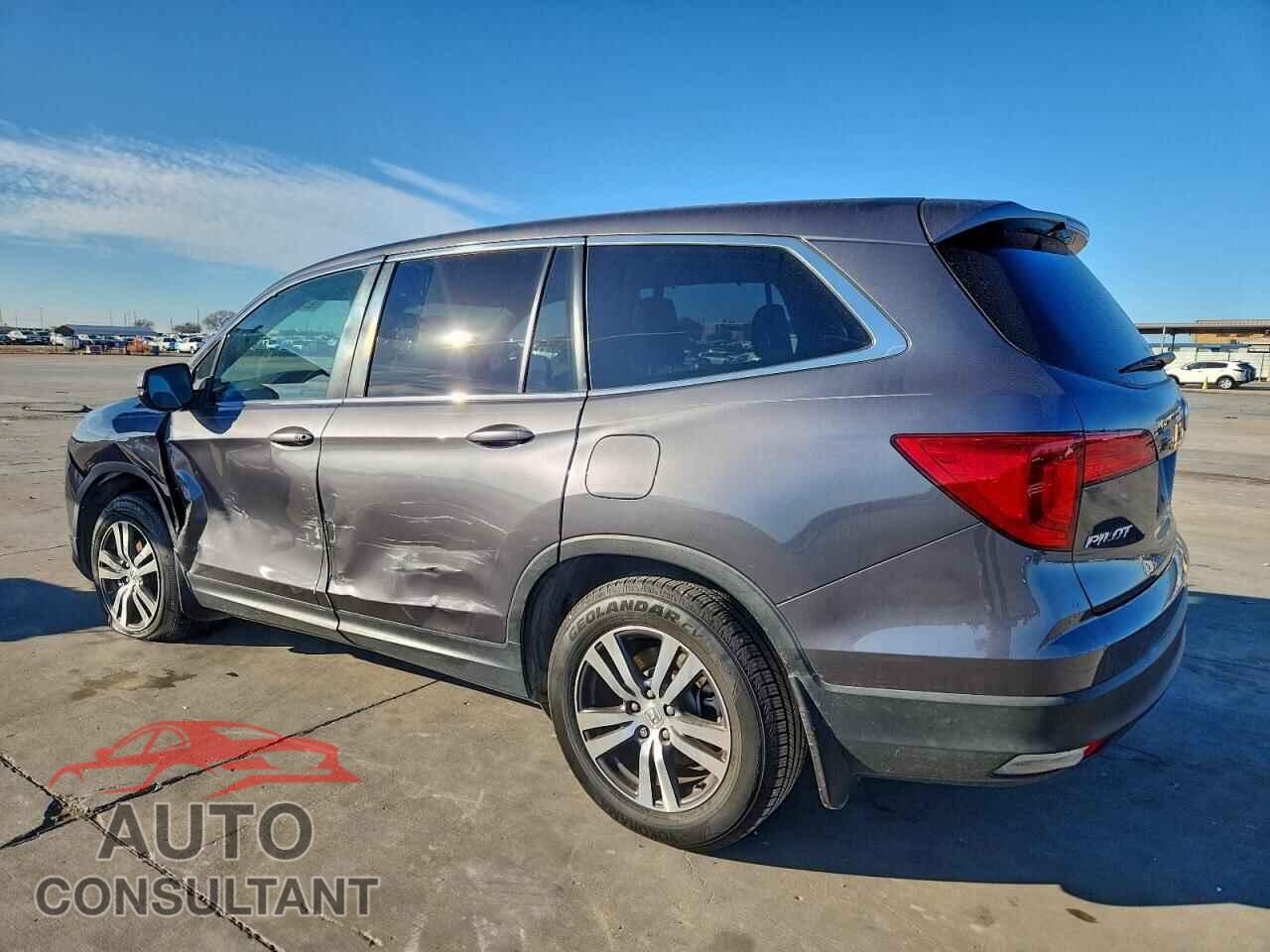 HONDA PILOT 2017 - 5FNYF5H82HB018490