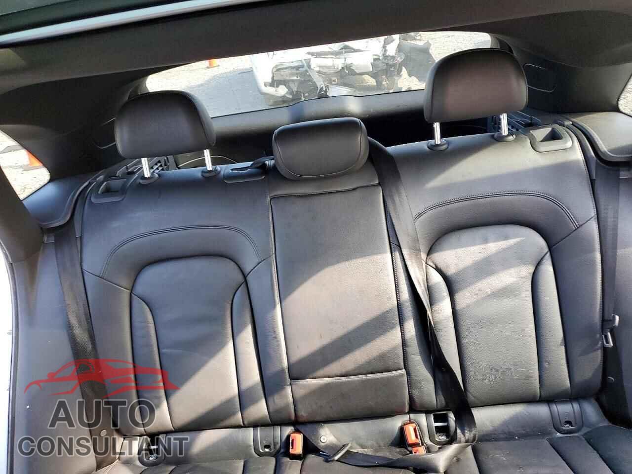AUDI Q3 2016 - WA1BFCFS3GR015187