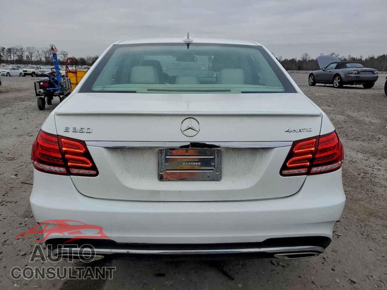 MERCEDES-BENZ E-CLASS 2014 - WDDHF8JB3EB038095