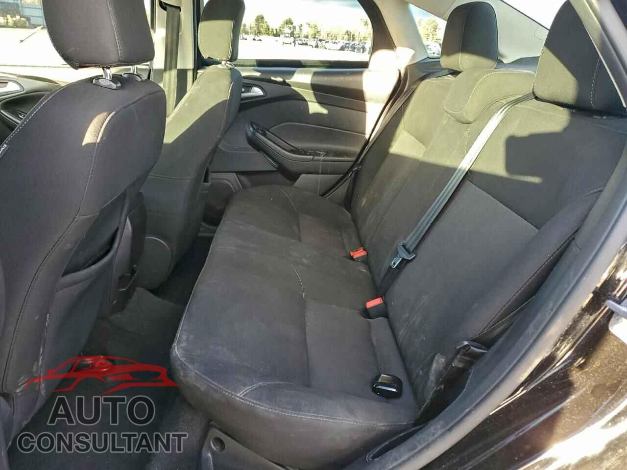 FORD FOCUS 2017 - 1FADP3F2XHL252538