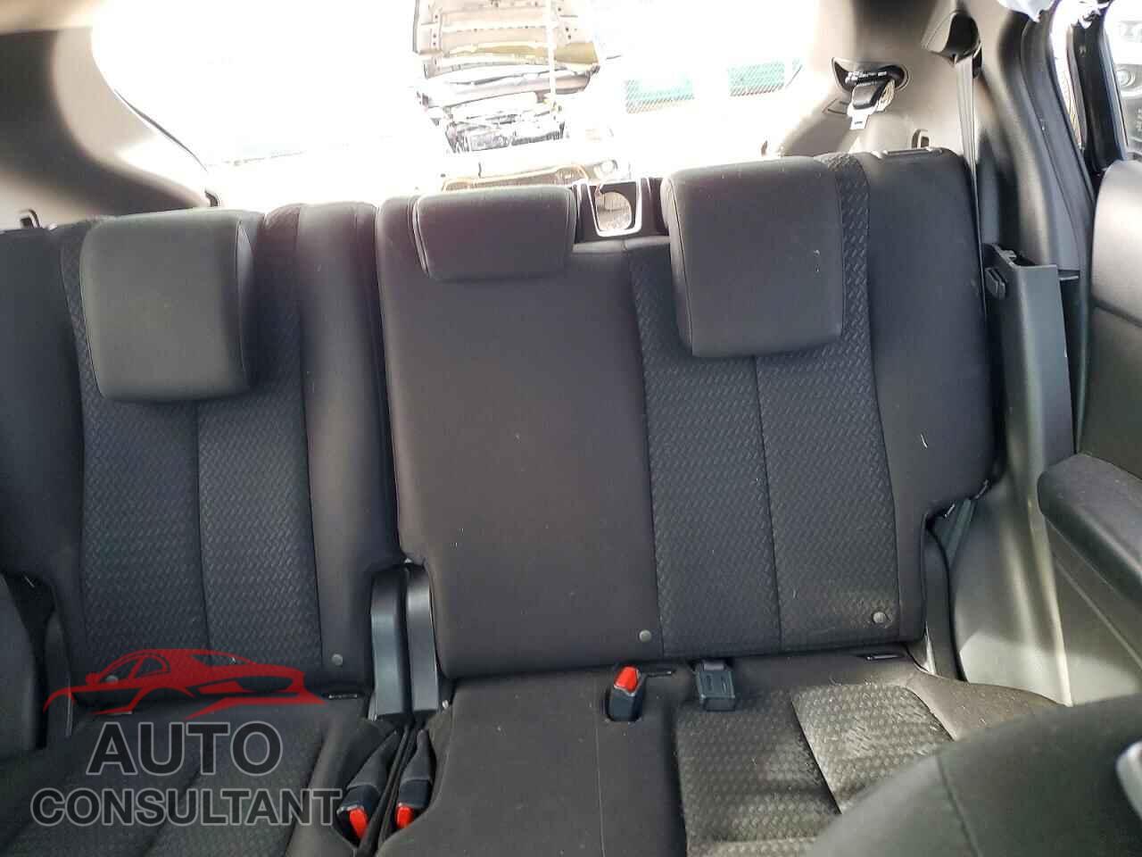 MITSUBISHI ECLIPSE 2019 - JA4AT3AA5KZ033573