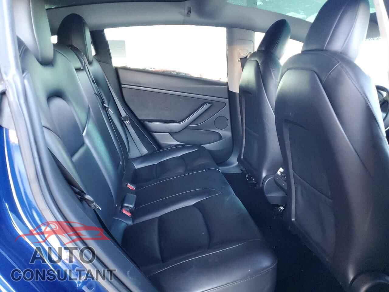 TESLA MODEL 3 2023 - 5YJ3E1EA3PF453563