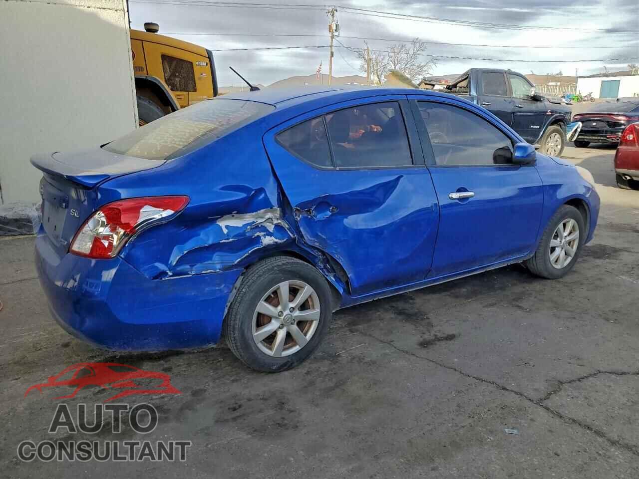 NISSAN VERSA 2012 - 3N1CN7AP1CL824716