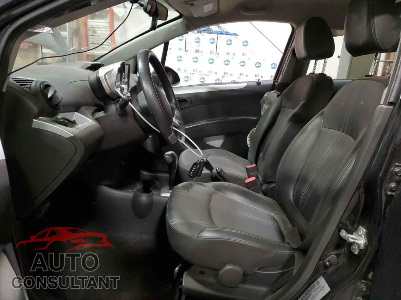 CHEVROLET SPARK 2015 - KL8CD6S98FC771855