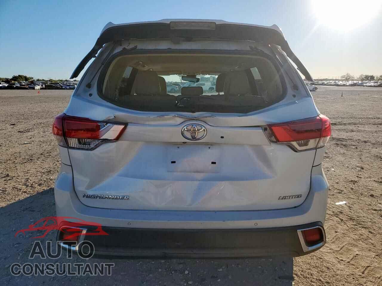 TOYOTA HIGHLANDER 2017 - 5TDYZRFH7HS215586