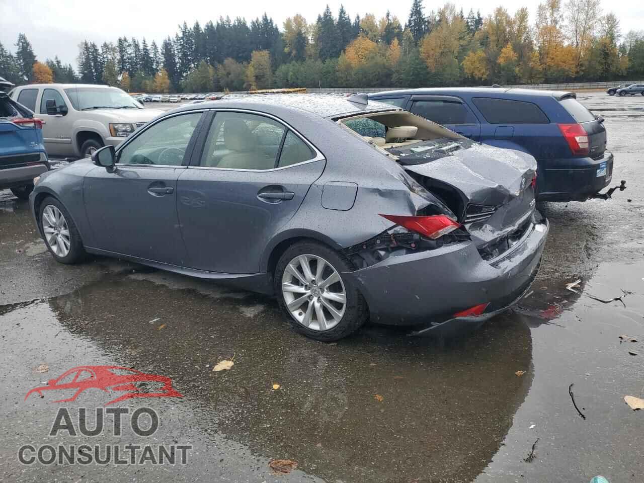 LEXUS IS 2014 - JTHBF1D21E5002258