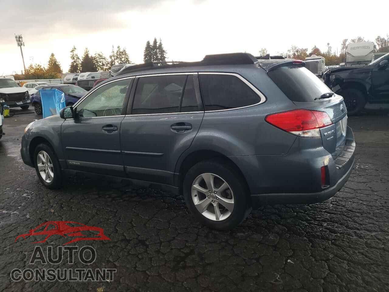 SUBARU OUTBACK 2013 - 4S4BRBKC2D3230737