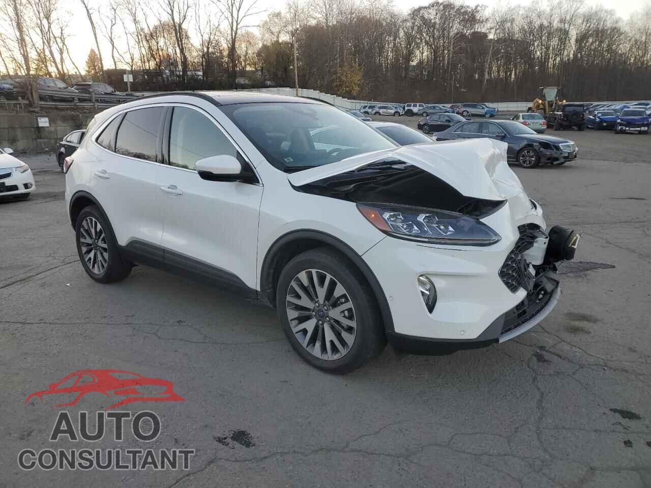 FORD ESCAPE 2020 - 1FMCU9J90LUA90391