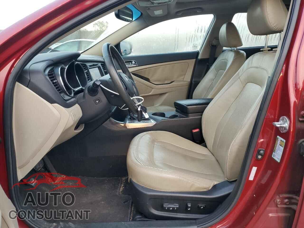 KIA OPTIMA 2011 - KNAGN4A77B5100702