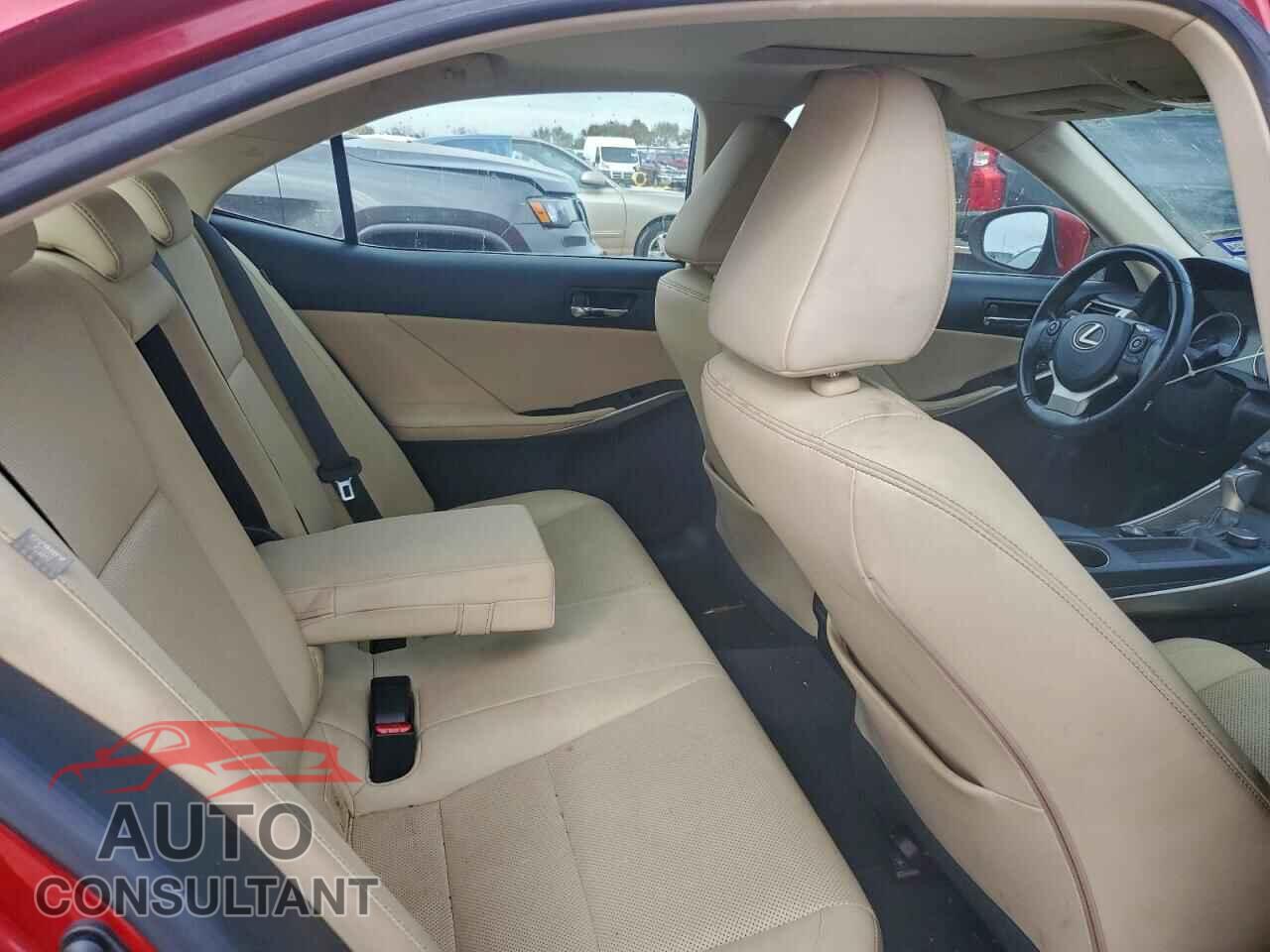 LEXUS IS 2015 - JTHBF1D27F5052812