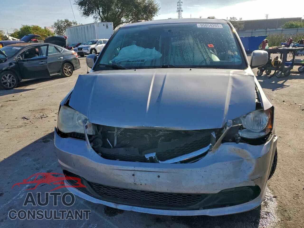 DODGE CARAVAN 2013 - 2C4RDGCG8DR735852