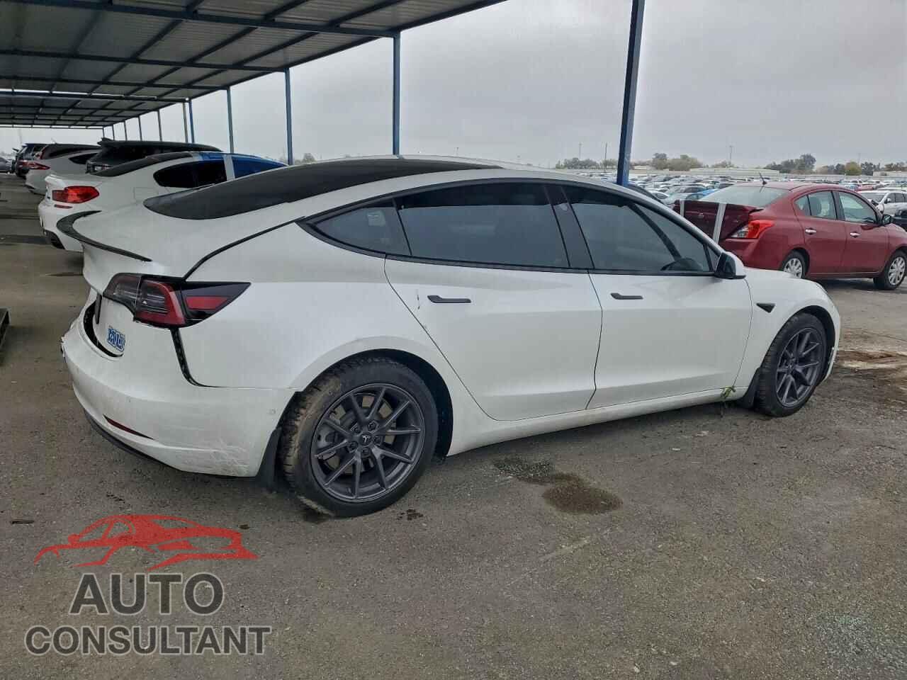 TESLA MODEL 3 2021 - 5YJ3E1EA3MF872220