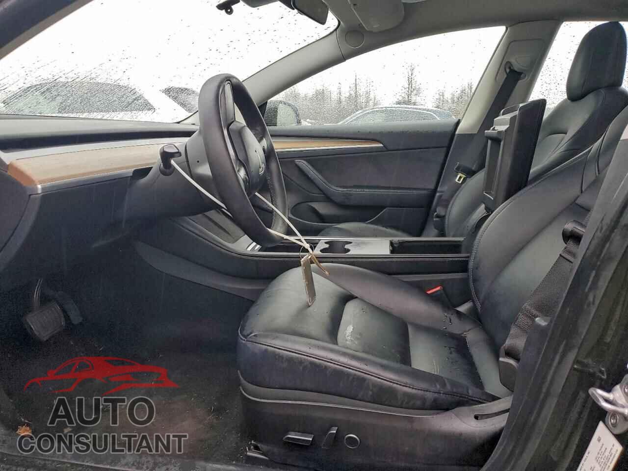 TESLA MODEL 3 2022 - 5YJ3E1EA8NF370000