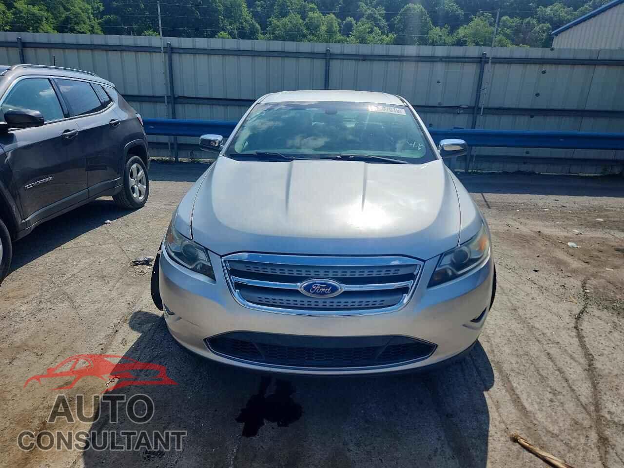 FORD TAURUS 2012 - 1FAHP2FW9CG103196