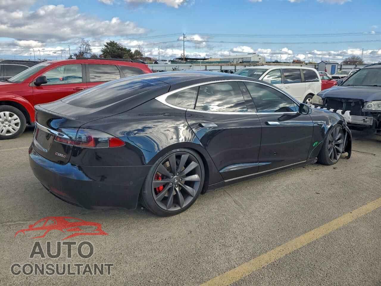 TESLA MODEL S 2017 - 5YJSA1E41HF183994