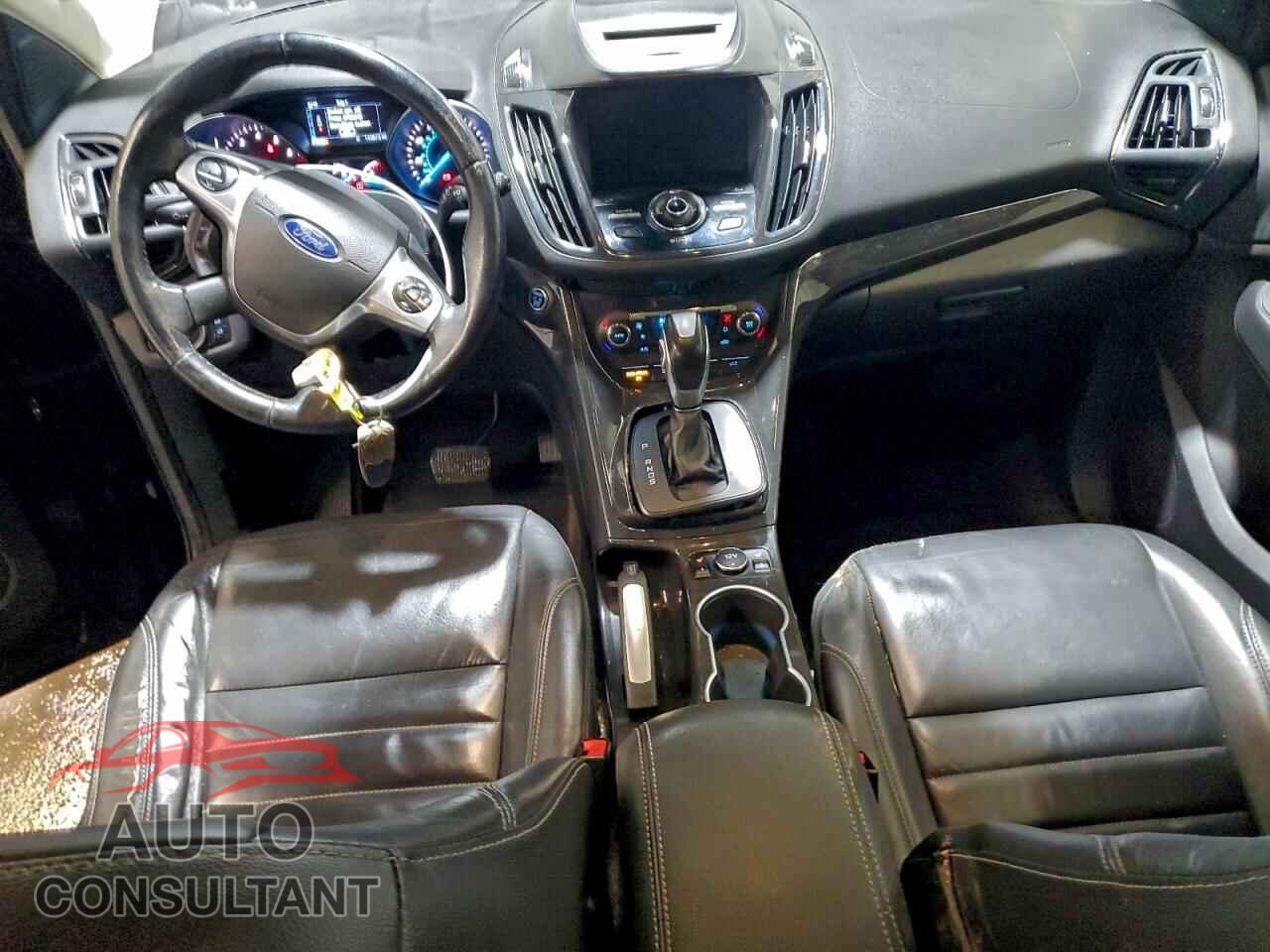 FORD ESCAPE 2015 - 1FMCU9J97FUB58724