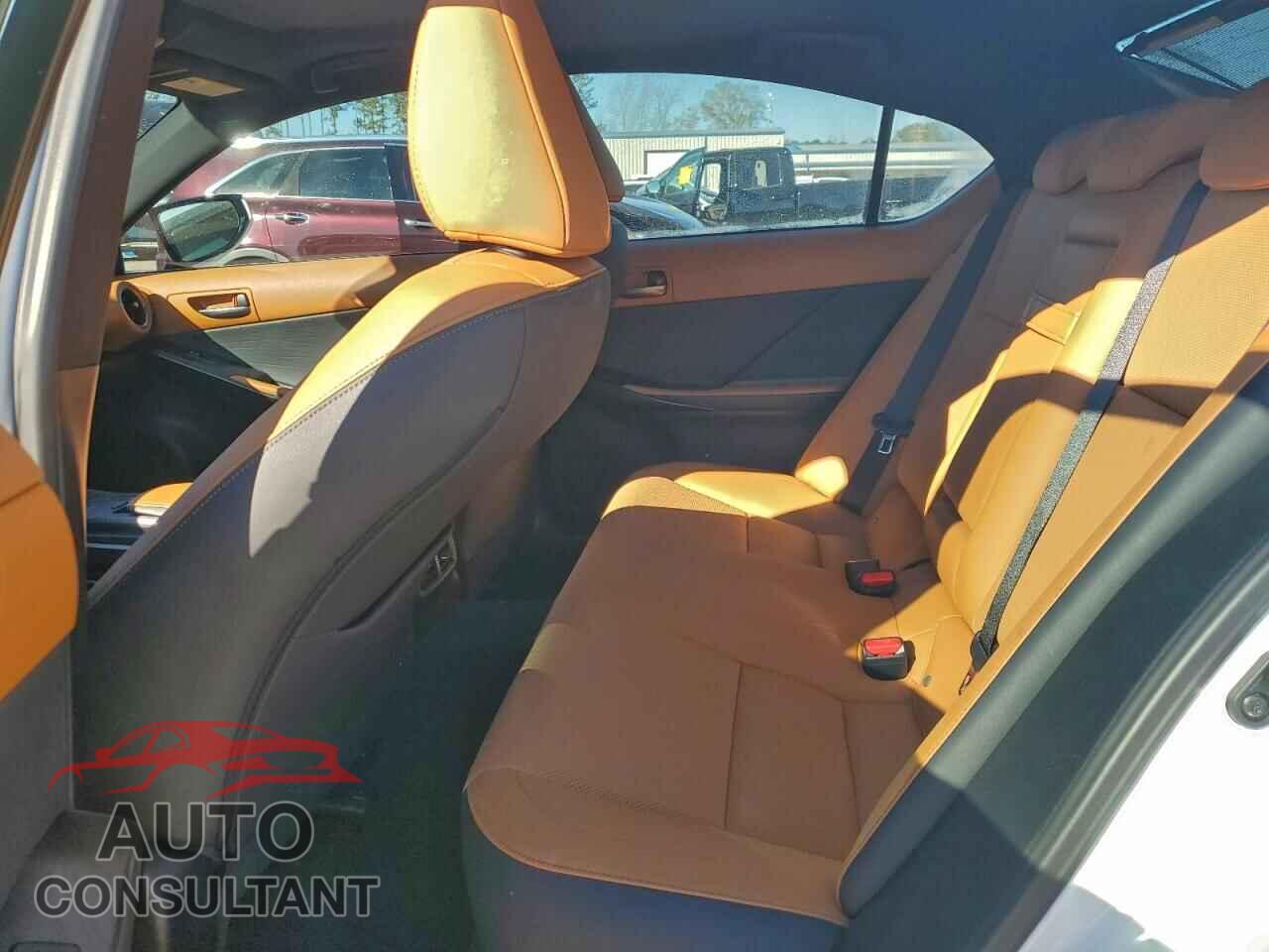 LEXUS IS 2022 - JTHDA1D21N5118857