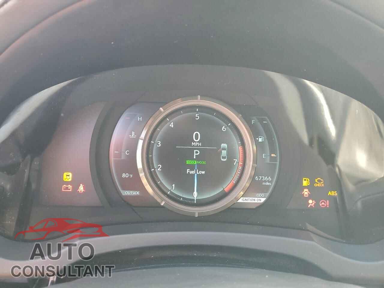 LEXUS IS 2014 - JTHBF1D21E5024275