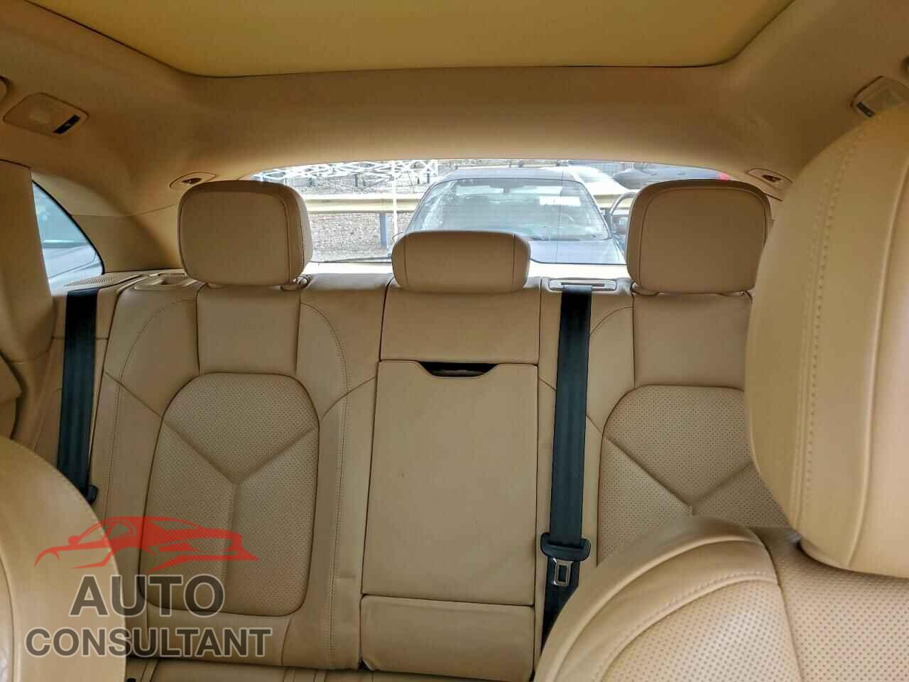 PORSCHE MACAN 2015 - WP1AB2A52FLB50296