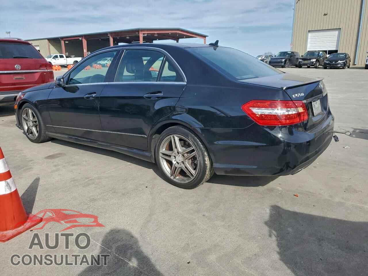 MERCEDES-BENZ E-CLASS 2013 - WDDHF9BBXDA705835