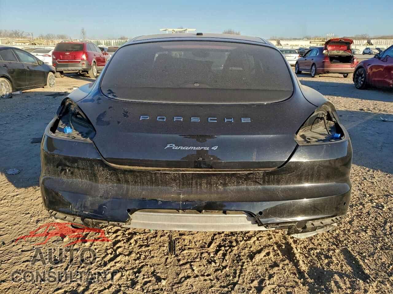 PORSCHE PANAMERA 2016 - WP0AA2A70GL000582