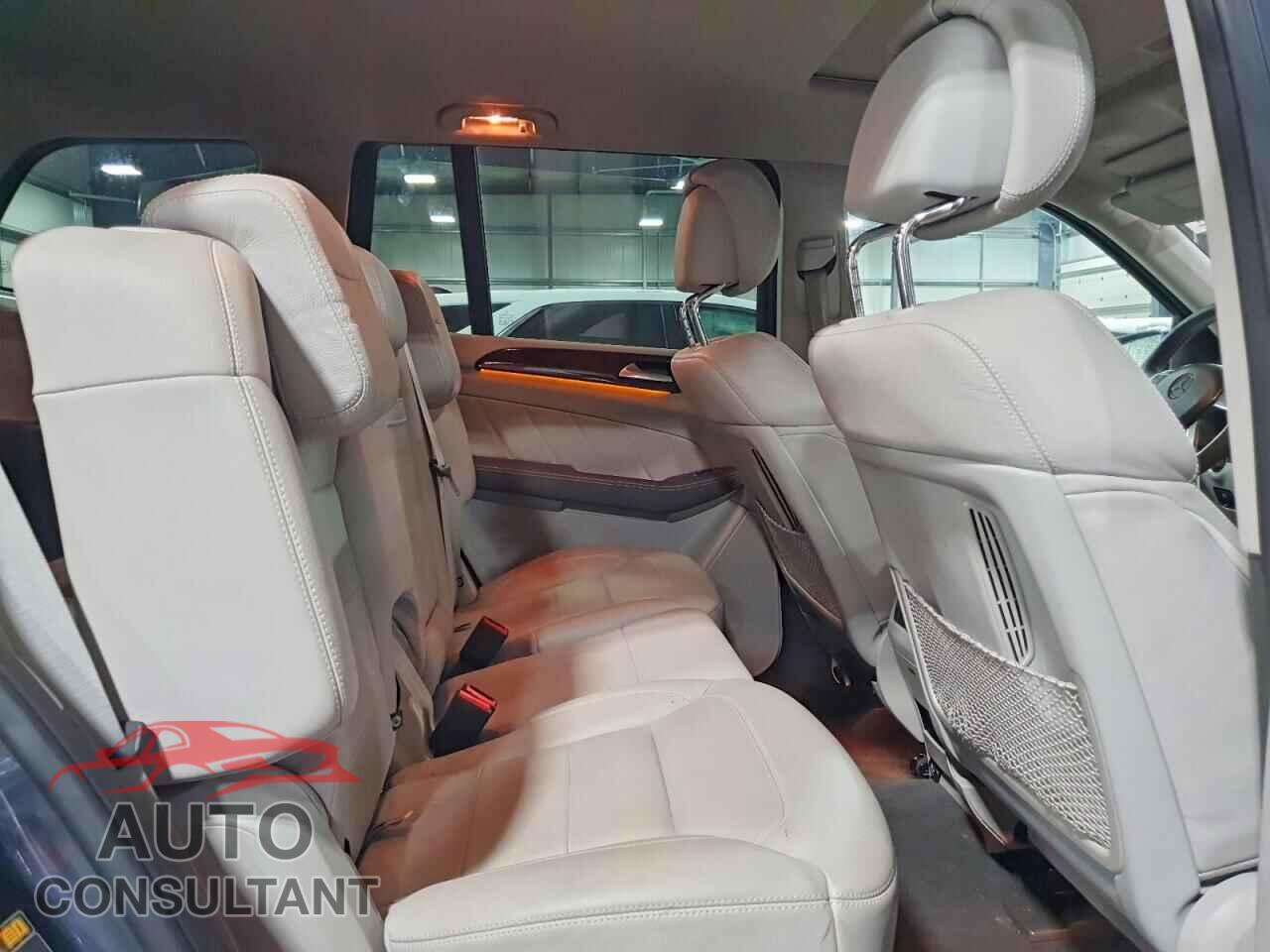 MERCEDES-BENZ GL-CLASS 2015 - 4JGDF6EE6FA454937