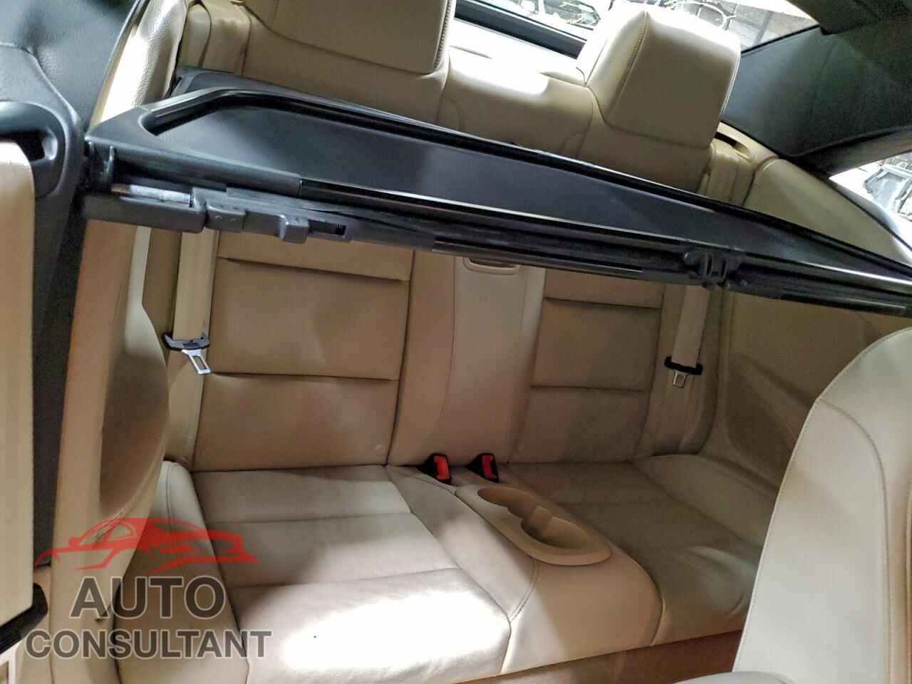 VOLKSWAGEN EOS 2014 - WVWFW8AH0EV000845