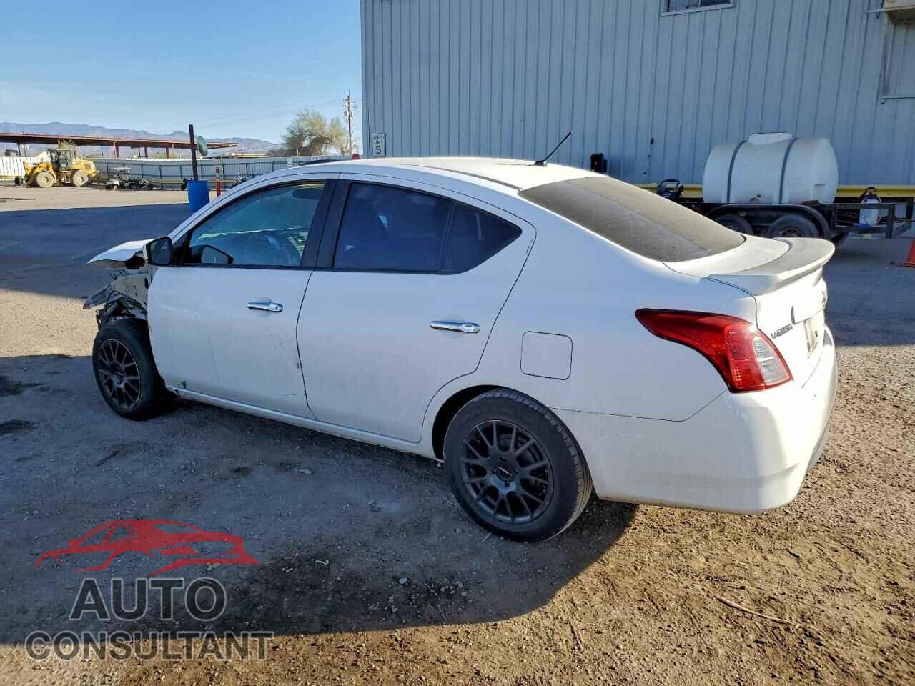 NISSAN VERSA 2019 - 3N1CN7AP3KL848434