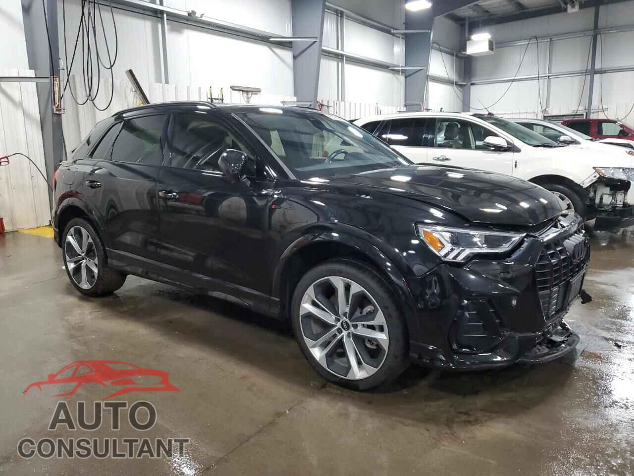 AUDI Q3 2021 - WA1EECF36M1018071