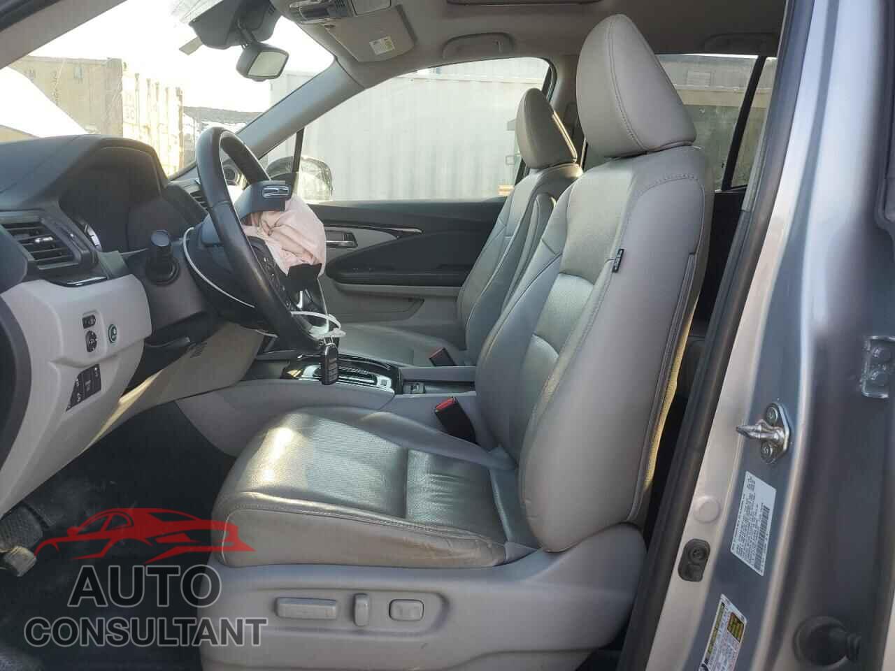 HONDA RIDGELINE 2019 - 5FPYK3F77KB033737