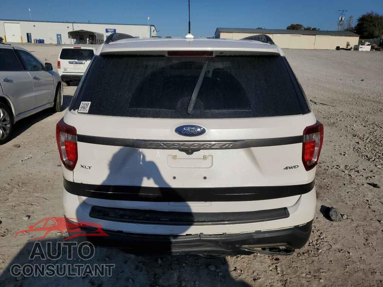 FORD EXPLORER 2018 - 1FM5K8D85JGB83172