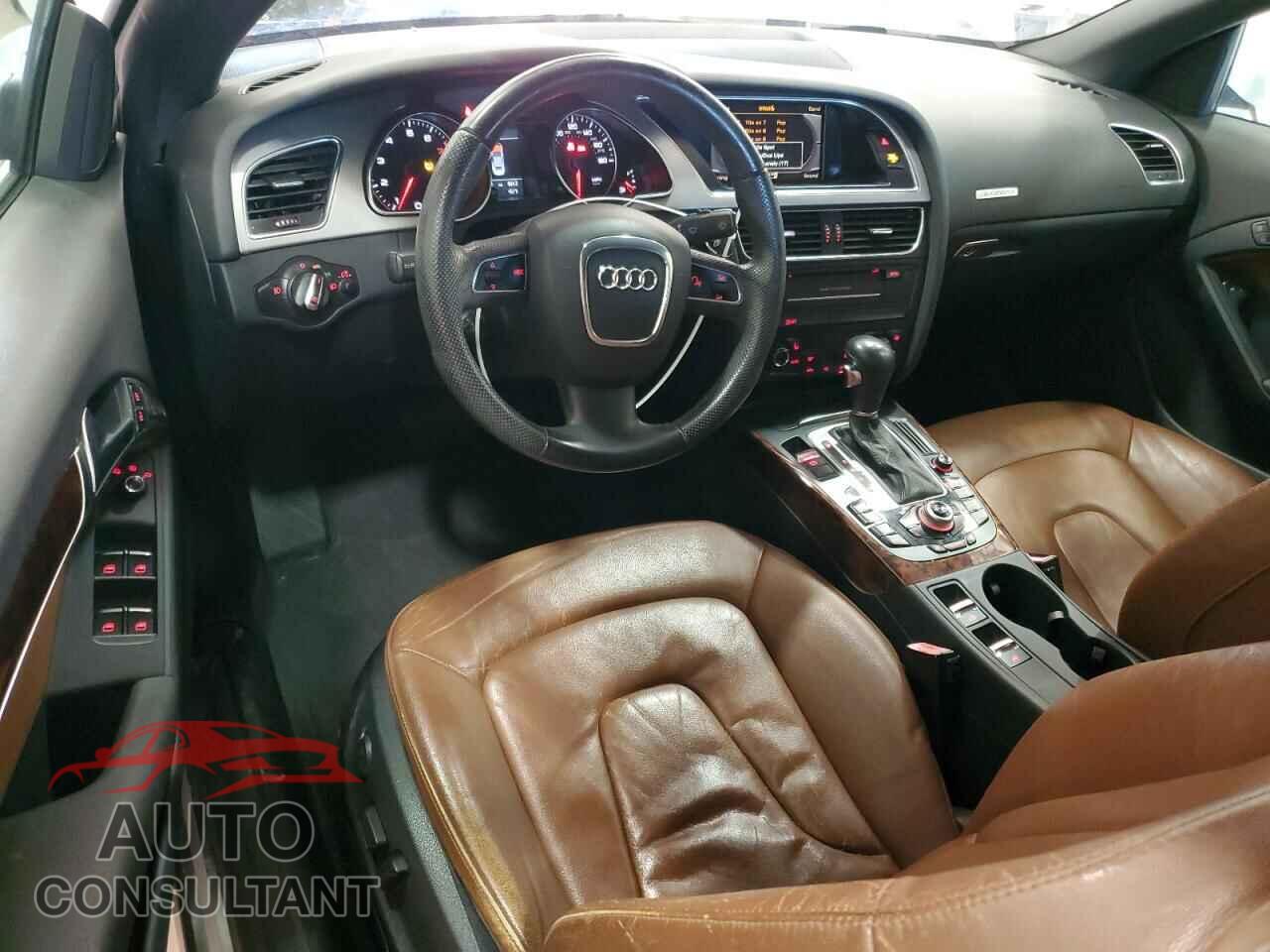 AUDI A5 2012 - WAULFAFH7CN000502