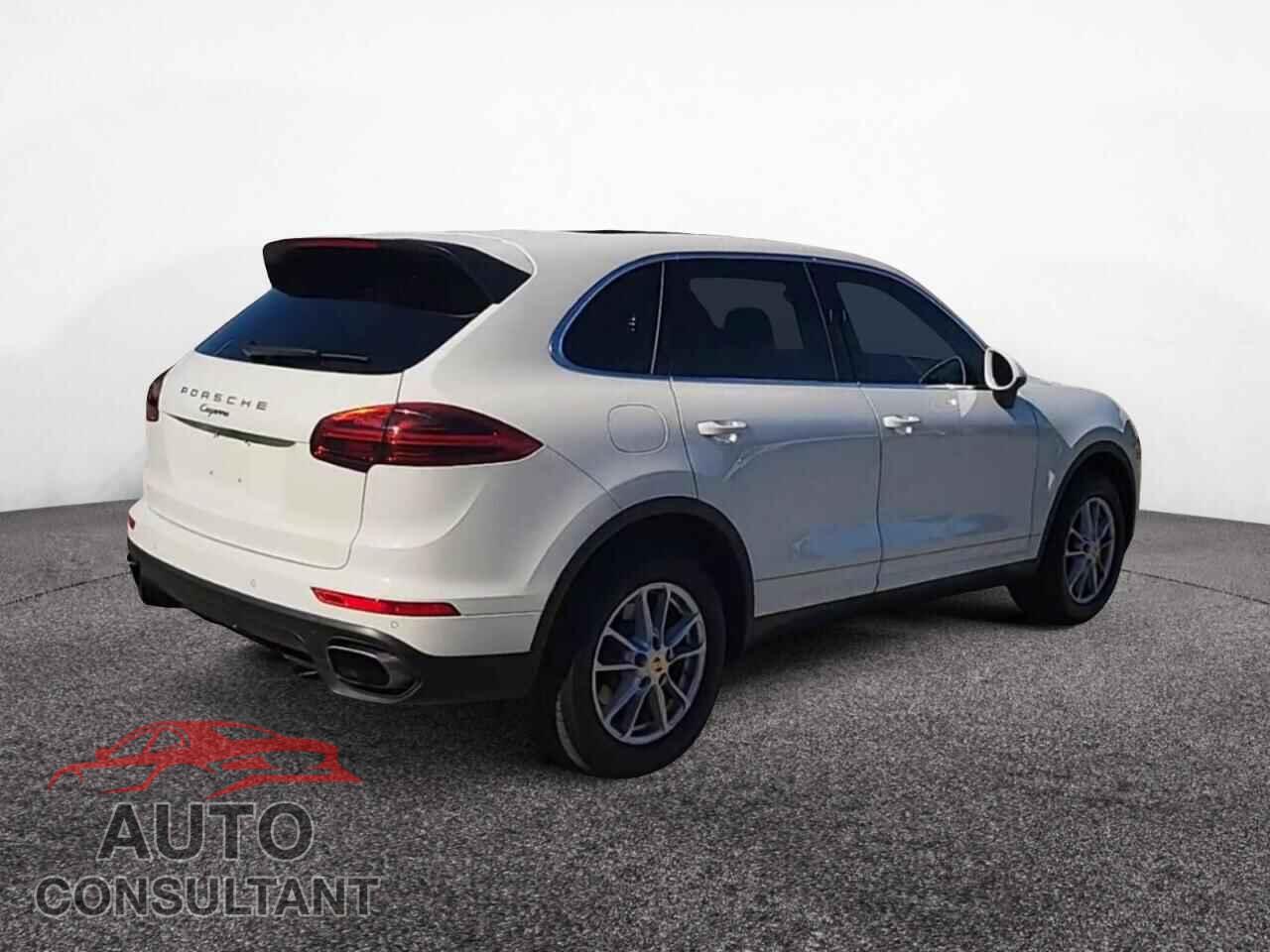 PORSCHE CAYENNE 2016 - WP1AA2A22GLA11196