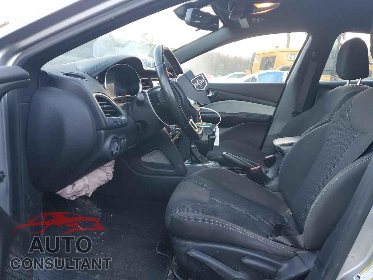 DODGE DART 2015 - 1C3CDFBB7FD345308