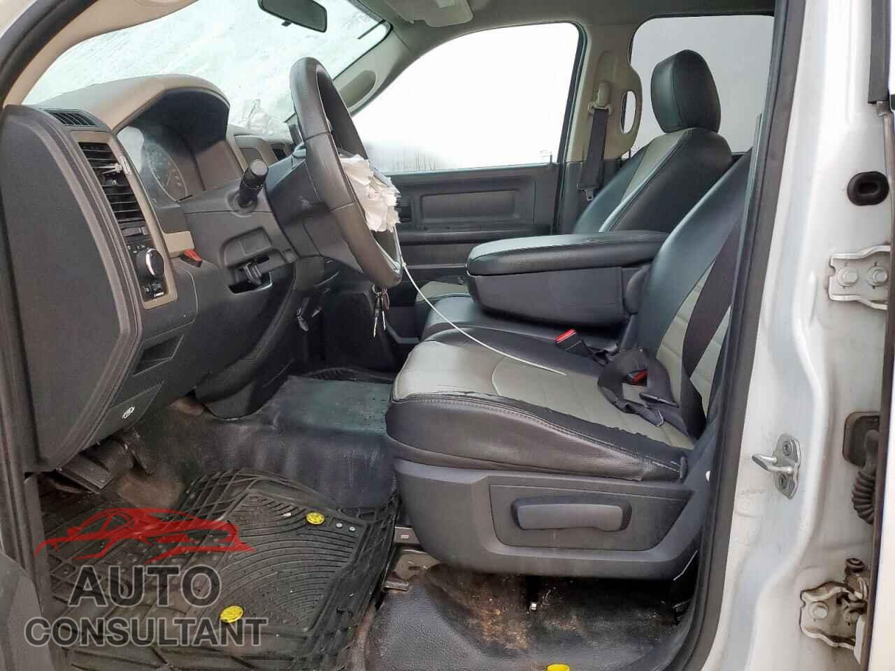 DODGE RAM 1500 2012 - 1C6RD6FT7CS174101