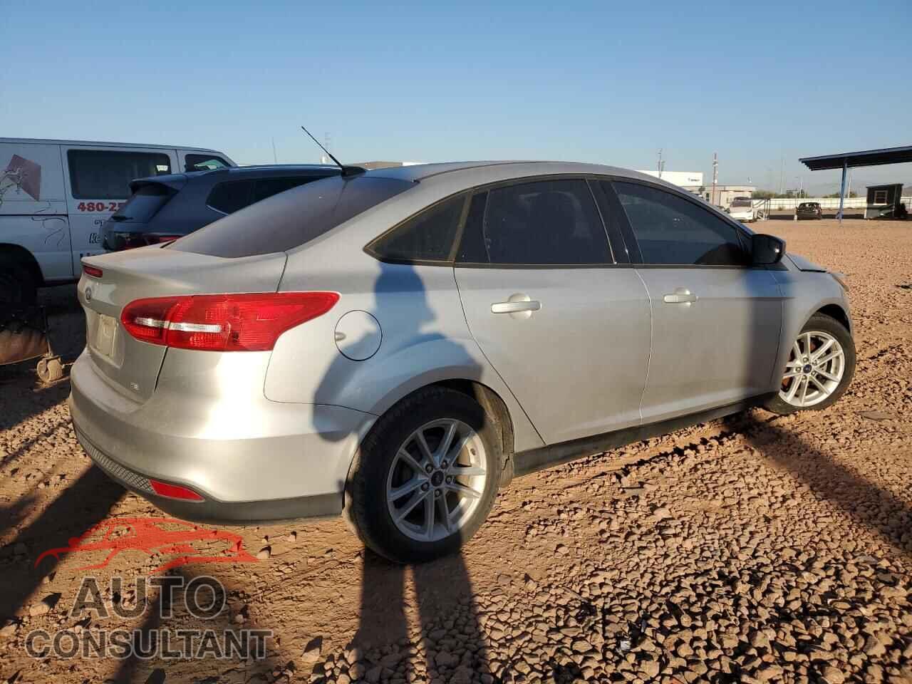 FORD FOCUS 2017 - 1FADP3F24HL255192