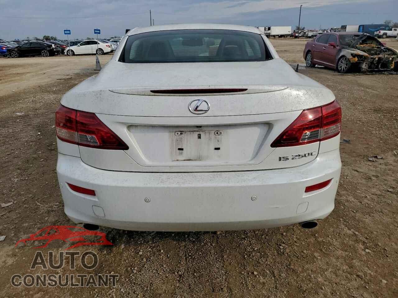 LEXUS IS 2011 - JTHFF2C20B2520822