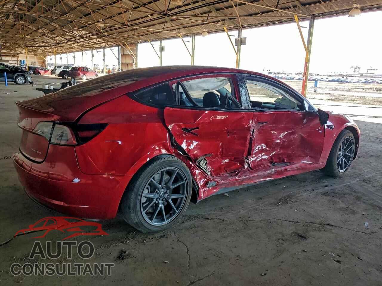 TESLA MODEL 3 2022 - 5YJ3E1EB4NF228557