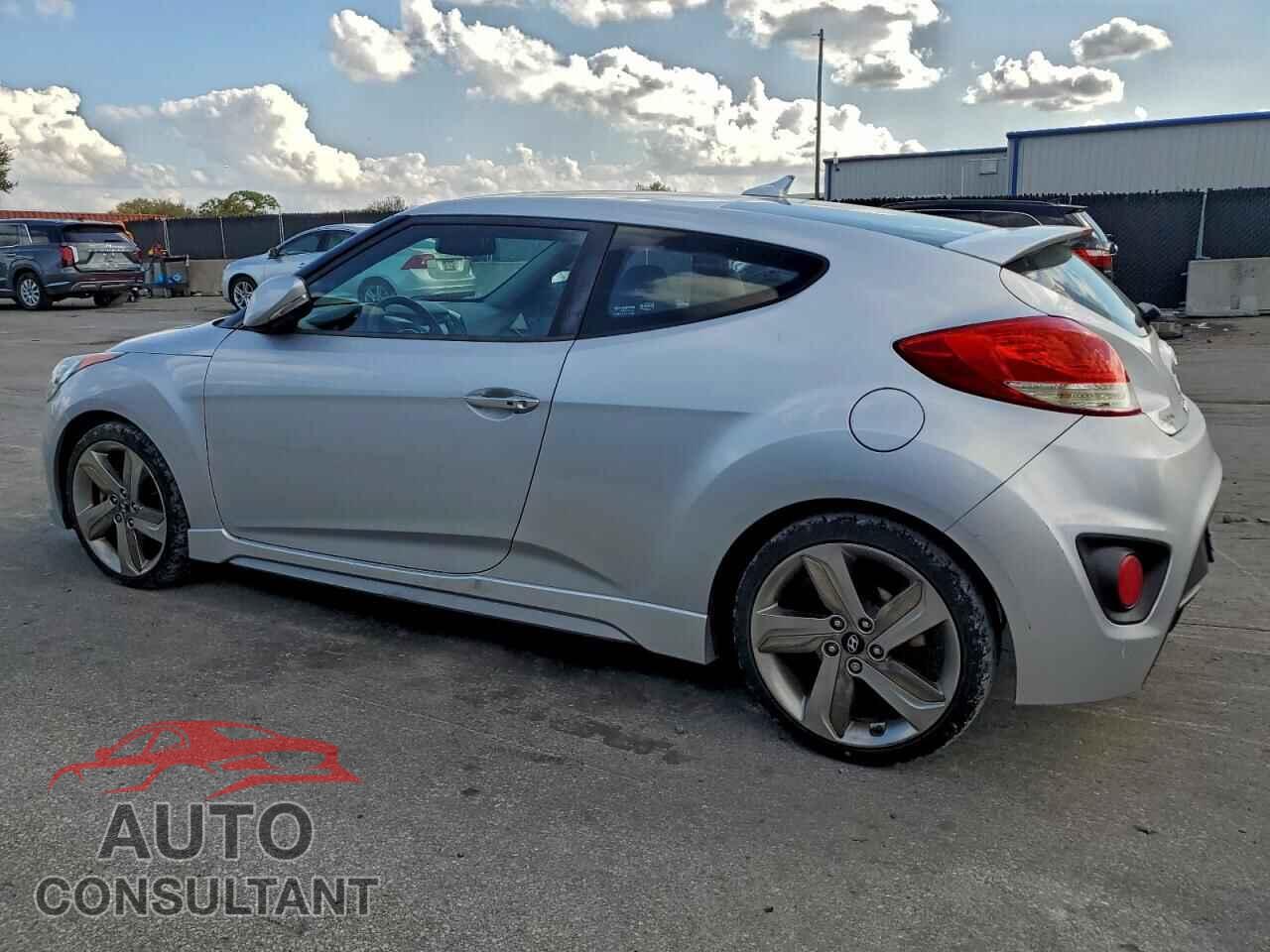 HYUNDAI VELOSTER 2013 - KMHTC6AE8DU100441