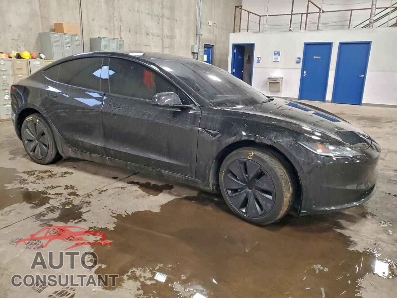 TESLA MODEL 3 2025 - 5YJ3E1EA5SF068272