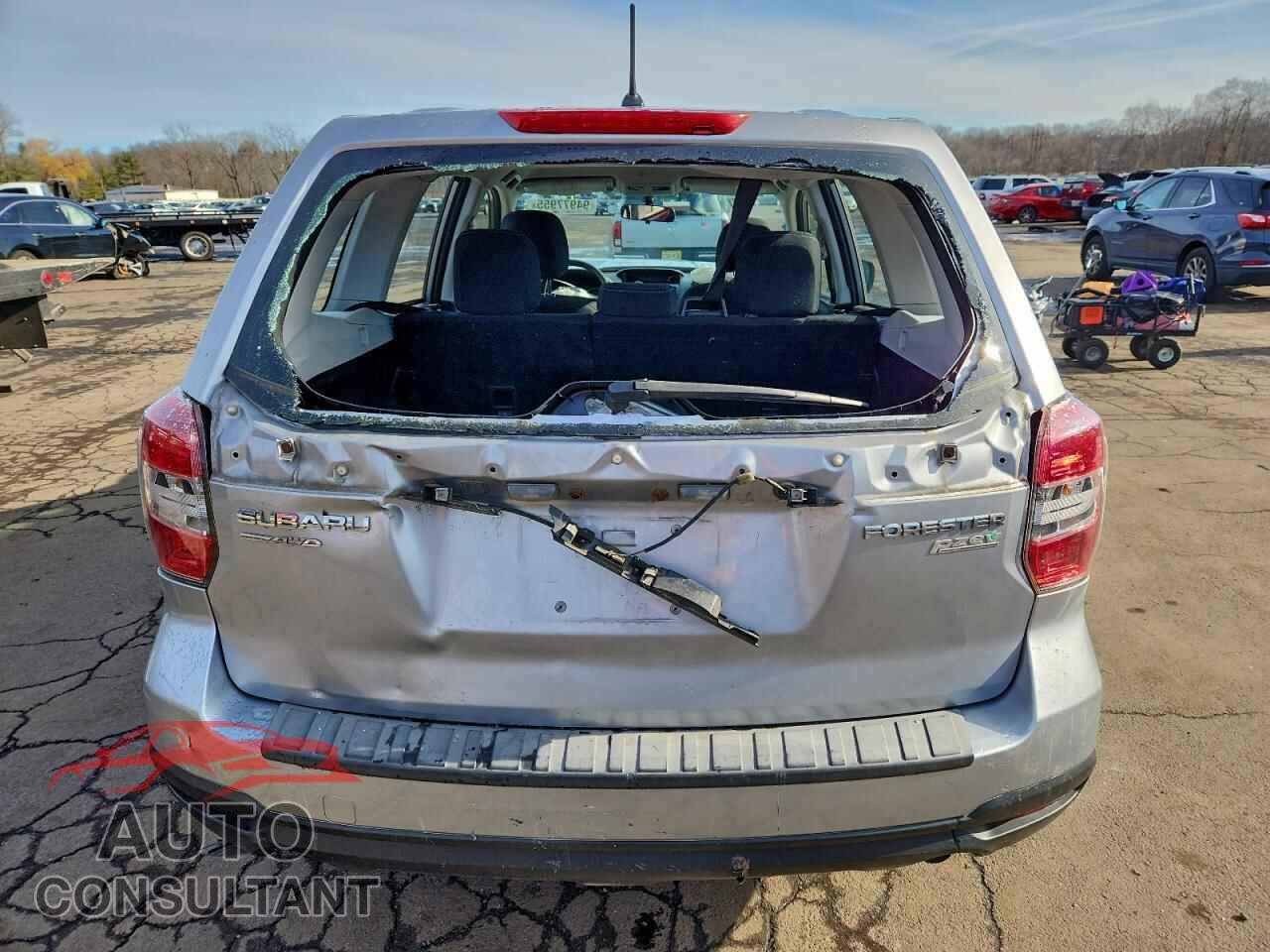 SUBARU FORESTER 2014 - JF2SJAAC3EH444617