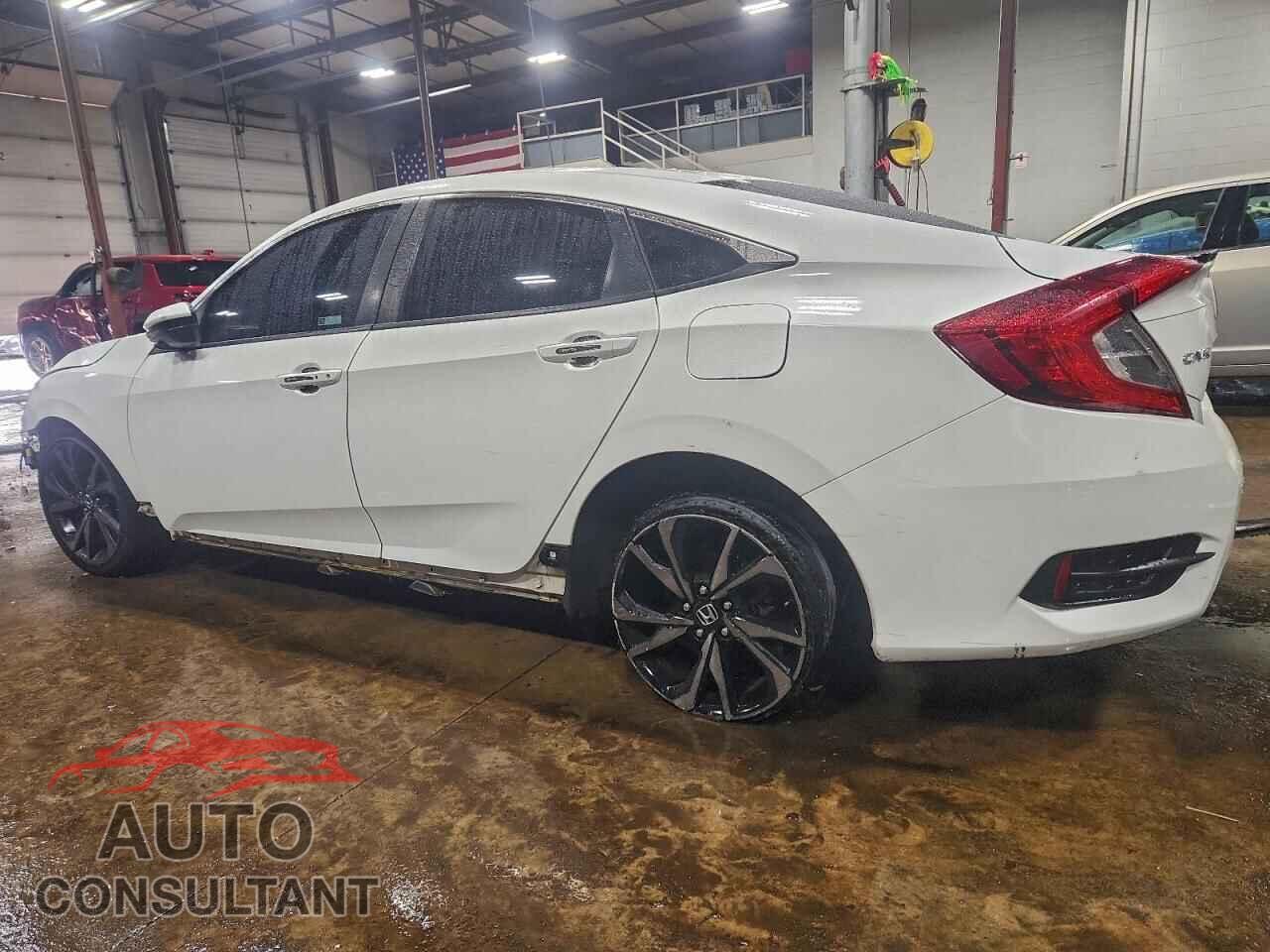 HONDA CIVIC 2019 - 2HGFC2F80KH511301