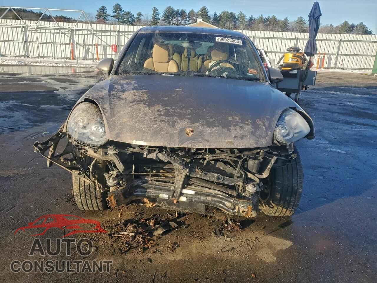 PORSCHE CAYENNE 2016 - WP1AA2A2XGLA02357