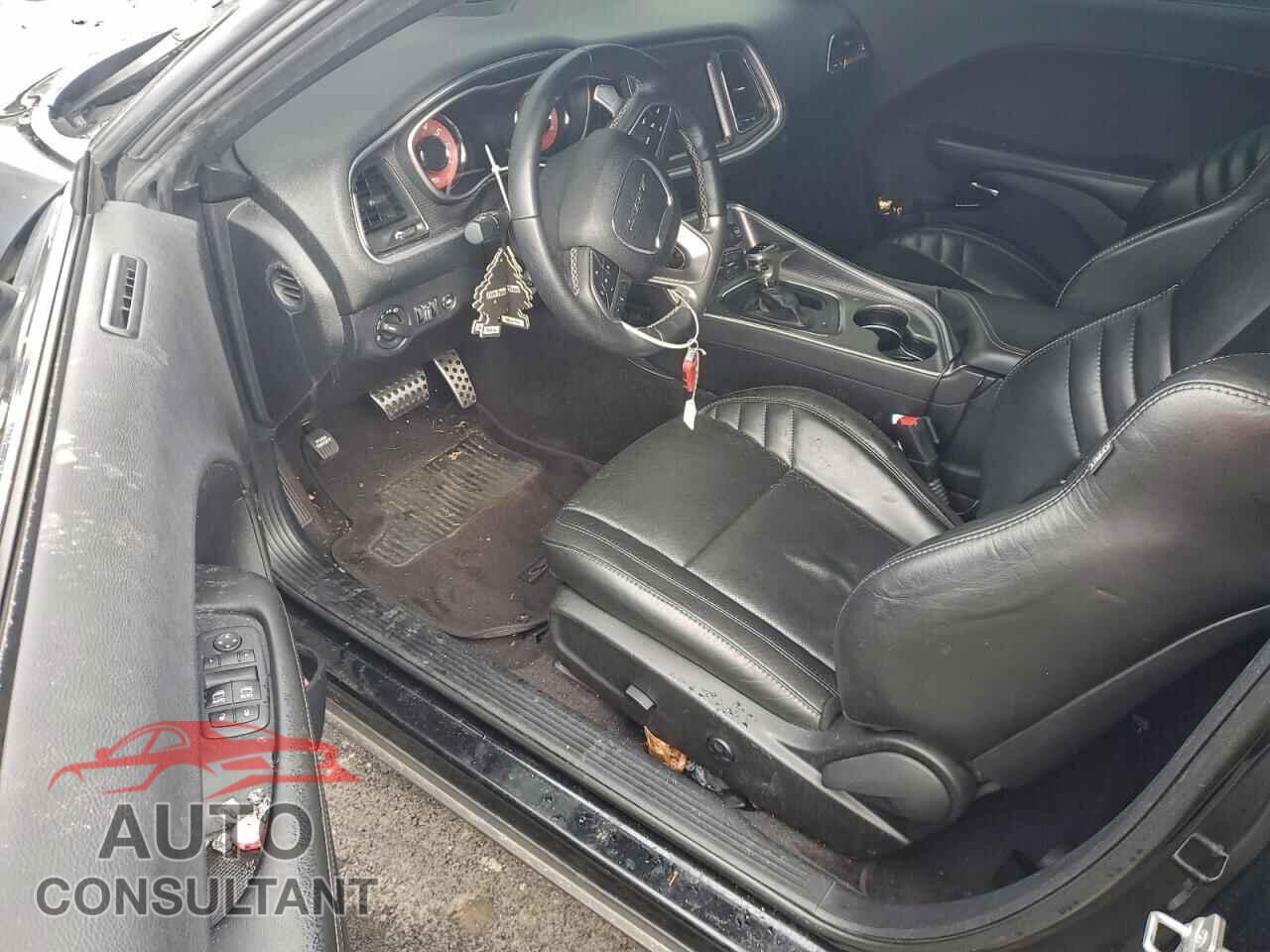 DODGE CHALLENGER 2018 - 2C3CDZC90JH121385