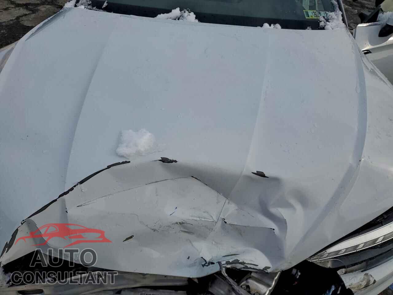 AUDI A5 2024 - WAUFACF58RA050970