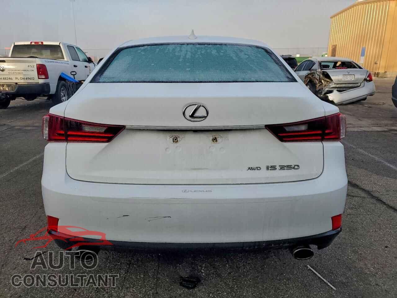 LEXUS IS 2014 - JTHCF1D25E5014949