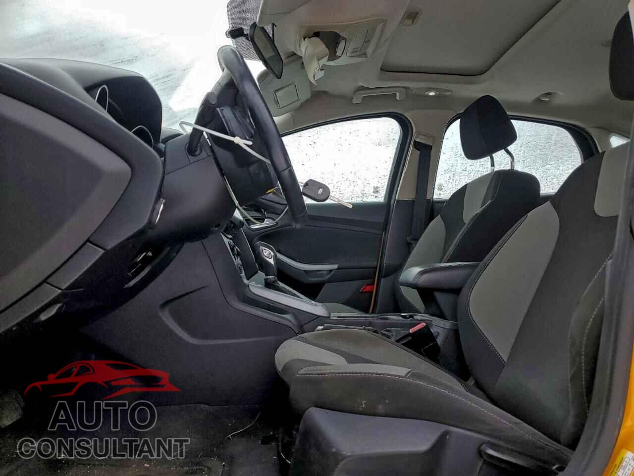 FORD FOCUS 2012 - 1FAHP3F28CL103149